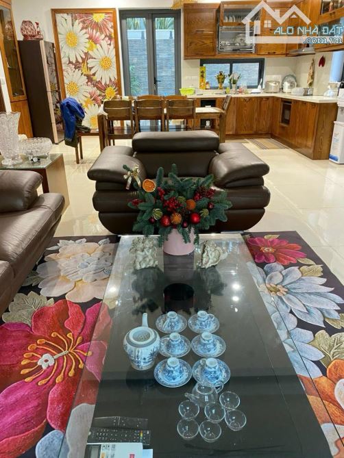 Chính chủ gửi bán Biệt Thự Khu ĐT mới Văn Khê - Tố Hữu - 1