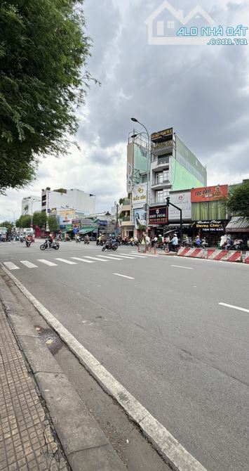 MẶT TIỀN ĐẶNG THÙY TRÂM VIP BÌNH THẠNH - 78M2 ĐẤT - 1