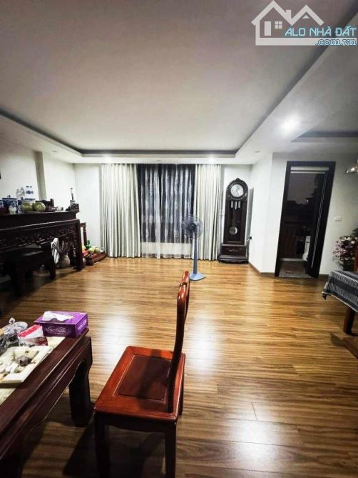 BÁN TOÀN 80M 7 TẦNG THANG MÁY VÕ CHÍ CÔNG THÔNG LẠC LONG QUÂN, LÔ GÓC, VỈA HÈ RỘNG, 26.5TY - 1