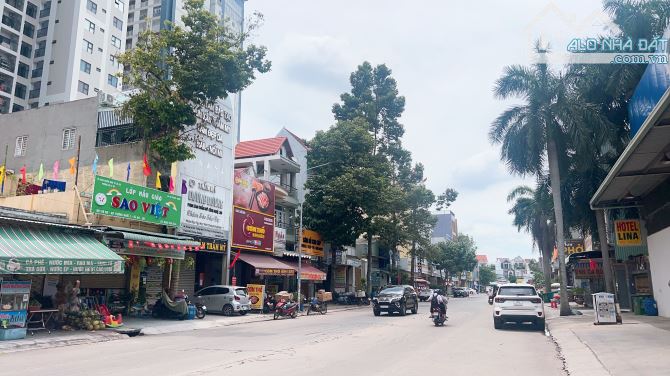Chỉ 25.5 Tỷ Sở Hữu Nhà 3 Tầng DTSD 1.360M - DTD 375M3 ( 15 X 25 ) Dĩ An, Kế VinCom 550.