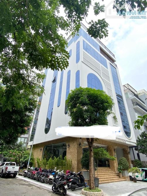 Bán toà nhà 200m2, 9 tầng mới đẹp Duy Tân, Dịch Vọng Hậu, lô góc. - 1