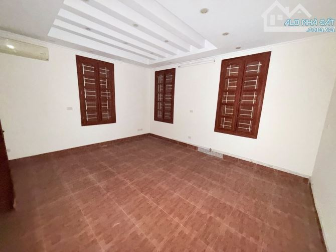Cực Hiếm! Bán BT-LK  Lê Văn Lương – Thanh Xuân – 150m² – Mặt Tiền Khủng – KD đỉnh - 1