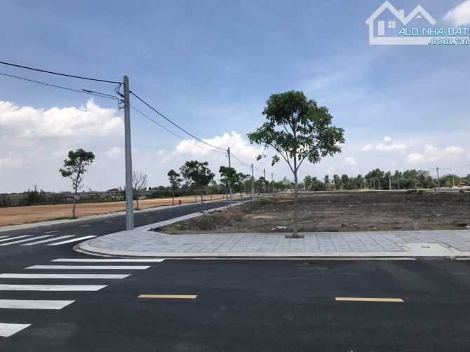 ĐẦU TƯ ĐÓN ĐẦU " ĐIỂM RƠI HẠ TẦNG" SÂN BAY LONG THÀNH-CHỈ 800 TRIỆU-SỔ HỒNG RIÊNG - 1
