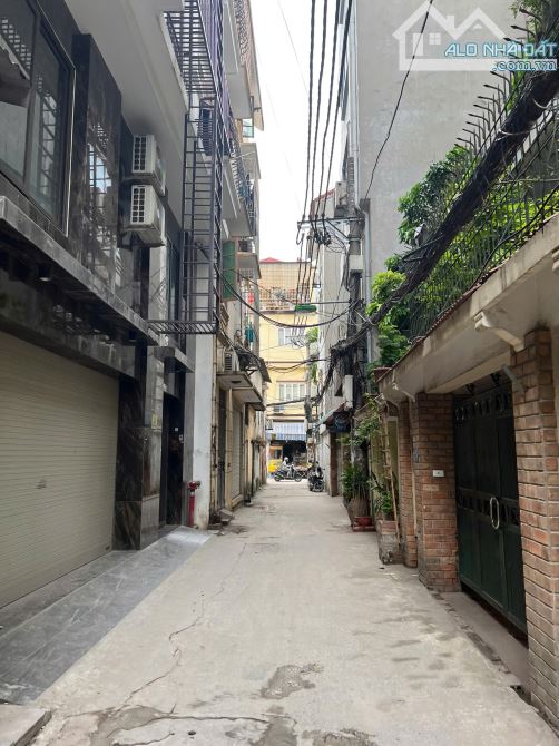 Nhà đẹp Yên Hoà, ô tô đỗ cửa, mới kong, ở luôn, nội thất xịn, 38m2, mt 4m, 10.x tỷ - 1