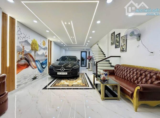 CHỦ NGỘP VỐN BÁN GẤP NHÀ NGUYỄN BIỂU,QUẬN 5-GIÁ:4,31TỶ/73,6m2(4,6x16m).ĐANG CHO THUÊ - 1