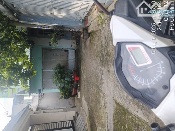 Bán nhà 3 tầng Hẻm 6m xe hơi vào tận nhà đường Nguyễn Thị nhuần phường An Phú Đông Quận 12 - 1