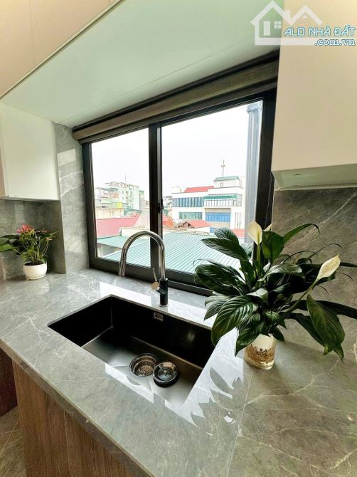 CỰC HIẾM !!! BÁN NHÀ PHẠM HUY THÔNG 90M2 - 5 TẦNG THANG MÁY - 5.6M MẶT TIỀN - 16.5 TỶ - 1