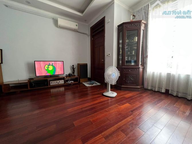 Bán biệt thự Hoàng Hoa Thám Ba Đình – Otô tránh – Kinh doanh 108m 5tầng 22.5 tỷ - 1