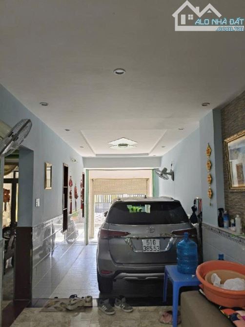 Bán Nhà 4 tầng  đường THẠNH LỘC 16, phường THẠNH LỘC Q12,dt115m²(7x16,5). Hẻm 8m - 1