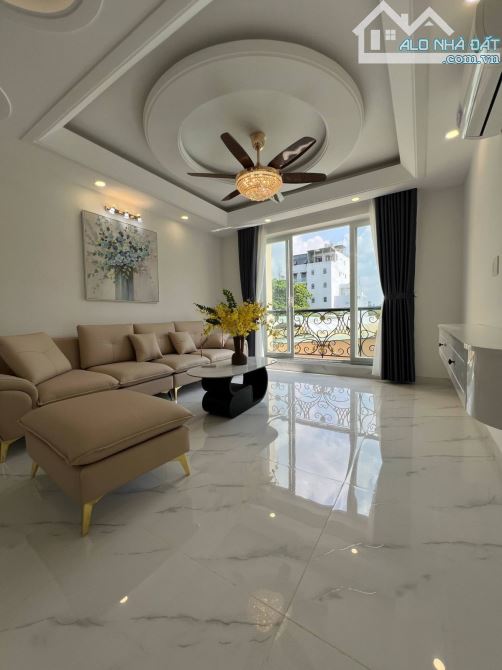 Quận 7 - Bán nhà Mặt tiền đường số - Quận 7 - 6 tầng - 80m2- Giá 17.8 tỷ - 1