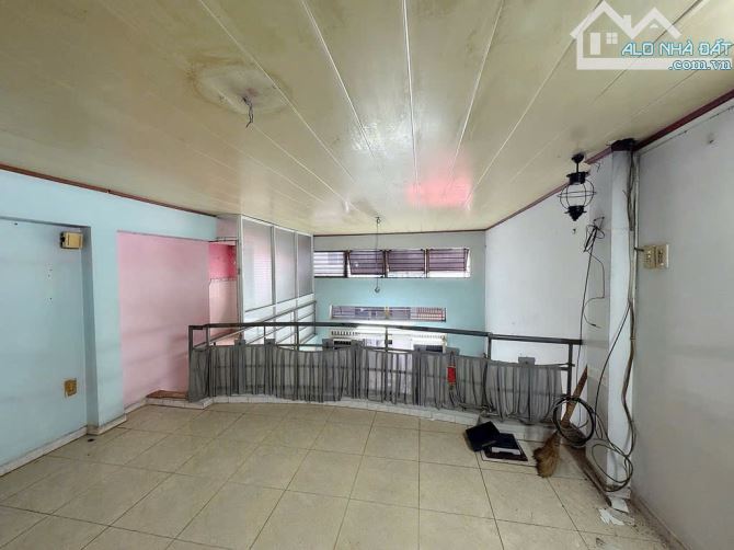 🔥[BÌNH THẠNH] 3PN - HẺM XE HƠI - 37M2- NGANG LỚN GẦN 6M - 3 TẦNG - 4.99 TỶ  📌 - 1