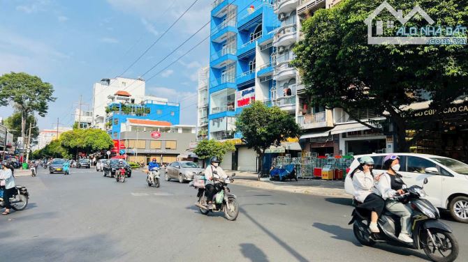 Mặt Tiền Hùng Vương Quận 5 ,thiết kế 6 lầu 6PN chỉ 17,99 tỷ - 1