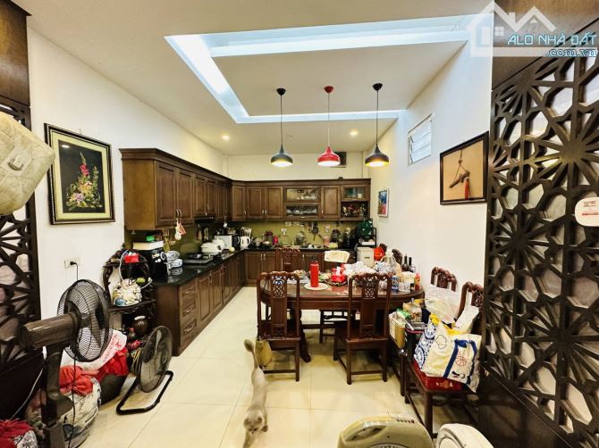 bán nhà Đội Cấn, Ba Đình 62m² 4 tầng mặt tiền đẹp, nhà đẹp, đầu tư, ô tô tránh giá 18.5 tỷ - 1