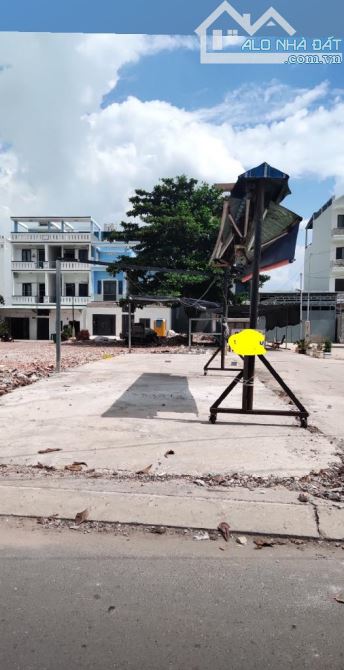 Bán đất tặng nhà nát đường Nguyễn Văn lượng phường 6 quận gò vấp - 1