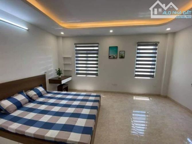 Hiếm! CCMN CHDV Chùa Láng 85m2*6T, MT 4.2M, lô góc, 20 căn hộ, ngõ 3M, sát phố, đủ GPXD. - 1