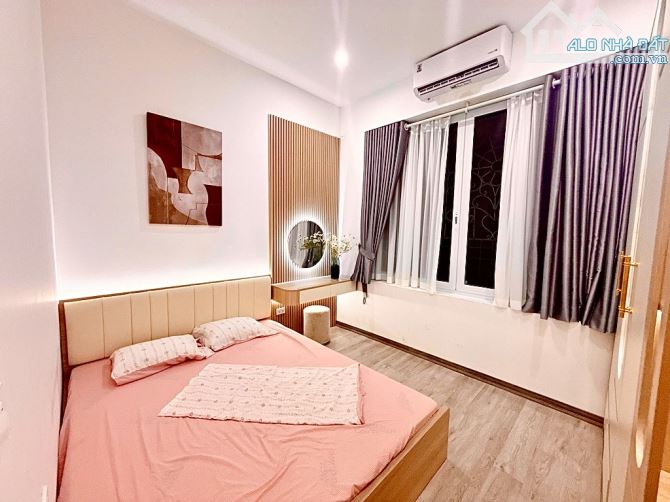 Bán nhà tập thể phố vũ Ngọc Phan thoáng sáng nhà đẹp ở ngay - 1