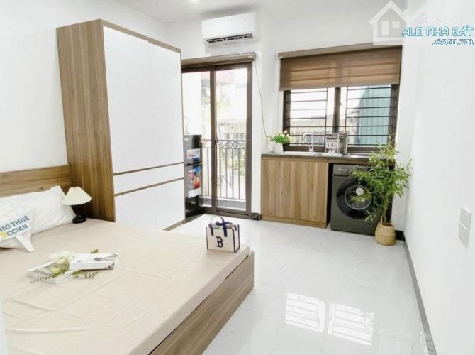 BÁN TOÀ CCMN 7 TẦNG-THANG MÁY- 11 CĂN -NGÃ TƯ SỞ- HƠN 10 TỶ- DUY NHẤT 1 CĂN - 1