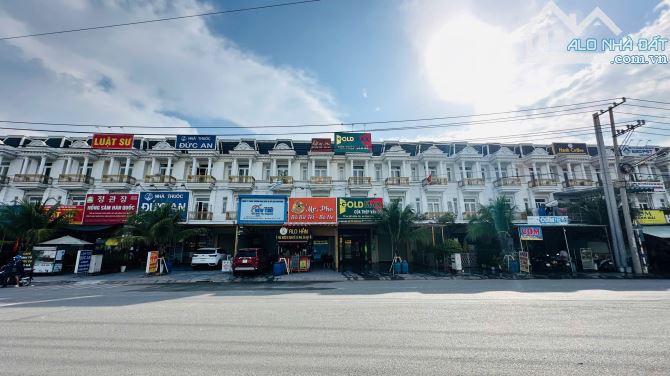 Nhà góc 2 mặt tiền trung tâm hành chính Dĩ An, Phường Dĩ An, Tp Dĩ An. - 19