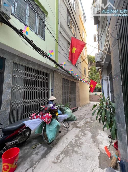 BÁN NHÀ TRẦN CUNG LÔ GÓC 2 MẶT THOÁNG GIÁ 7.4 TỶ, NGÕ RỘNG, GẦN PHỐ KINH DOANH SẦM UẤT - 2