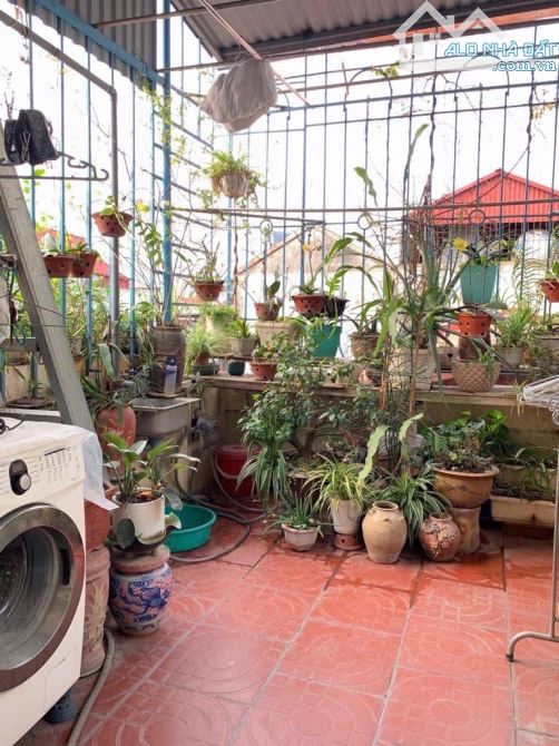 B.ÁN NH.À TT ĐỐNG ĐA - 30M RA Ô TÔ - BẠT NGÀN TIỆN ÍCH. Ngõ phố Hào Nam 33 m2, 5 tầng, 8.3 - 2