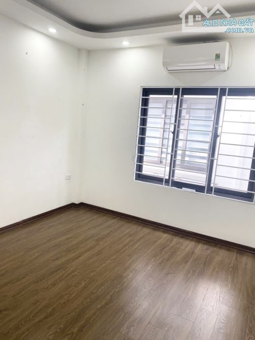 #LIÊN_MẠC – NHÀ DÂN XÂY 36M² – CÁCH 1 NHÀ RA OTO – HƠN 5 TỶ XÍU - 2