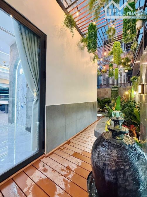 💎 Siêu phẩm Gò Vấp – Villa 2 mặt tiền, hồ bơi riêng, thang máy – 260m² CHỈ 23 tỷ680tr - 2