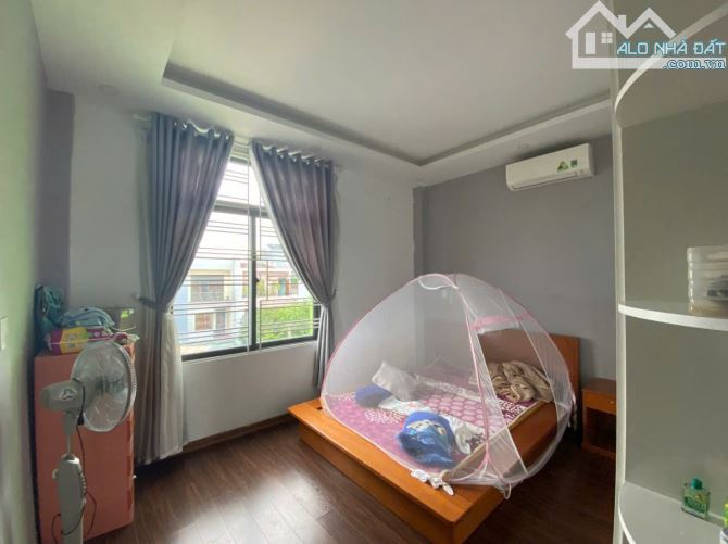 Toà Căn Hộ 3 Tầng 3 Mê & 1 Pent House Kiệt Ô Tô Nguyễn Hữu Thọ - 2