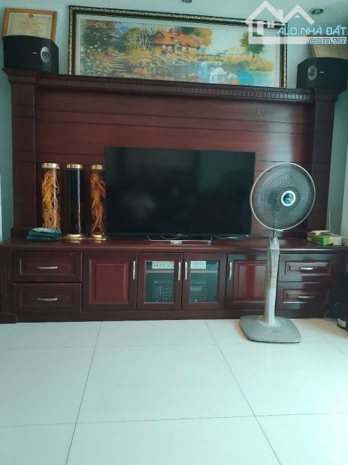 bán nhà 220/77 Hoàng Hoa Thám DT 4,5x13,4 NH 5,6m CN 54m2 5 lầu giá 10,8 tỷ TL - 2
