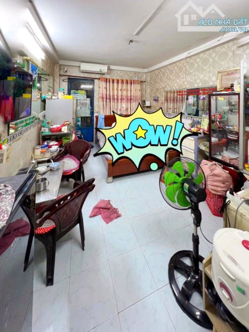 Bán nhà mặt tiền - 3 tầng - Công Chúa Ngọc Hân, Q.11 – GIÁ CHỈ 9.5 TỶ, sổ riêng - 2