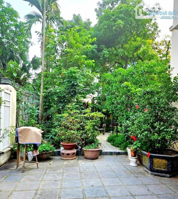 Cực Hiếm! Biệt thự đẳng cấp Hoàng Gia, KĐT Văn Khê, Hà Đông. Lô góc 460m2, MT63m, 78.5 tỷ - 2