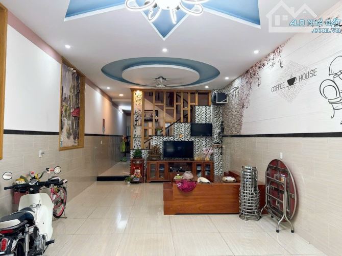Bán Nhà DT: 5x18 Giá 7.8 tỷ, ĐƯỜNG NGUYỄN TẤT THÀNH, THÀNH PHỐ BÀ RỊA - 2