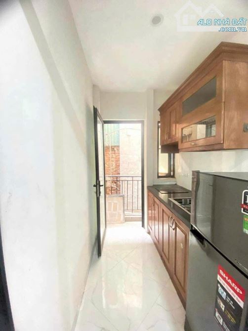 Nhà Dòng Tiền phố Tây Sơn. 73m2, 7 tầng, 12 phòng, DT hơn 70tr/tháng, ngõ ô tô, 15m ra phố - 3