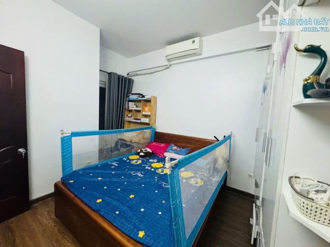 Giảm 100tr - bán gấp căn 70m2 - 2PN- CC HH2D Xuân Mai - full đồ- có sổ đỏ- nhỉnh 3 tỷ - 3