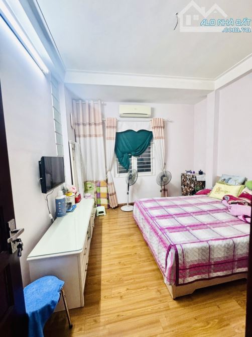 Bán Nhà Phan Kế Bính, Gần Ô tô, 2 thoáng, 40m2, 5 tầng, 8,5 Tỷ - 3