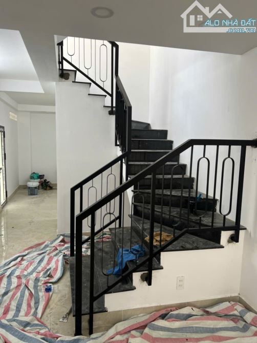 Nhà bán: đường Phan Tây Hồ. Q Phú Nhuận. DTSD 48m2. 2 tầng, giá bán 6,2 tỷ - 3