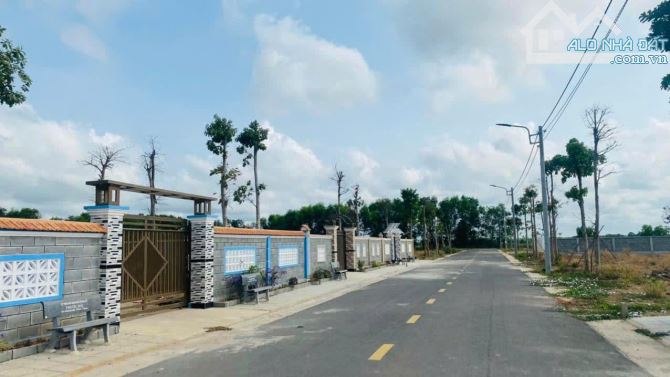 Sát Tỉnh lộ 44B- Phước Hội - Đất Đỏ- 500m giá 3 tỷ 500 - 3