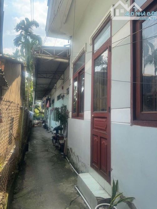 Nhà 2 tầng Mặt Tiền đường TL44 phường THẠNH LỘC Q12, dt 279m²(7,1x40).DÒNG TIỀN 9tr/th - 3