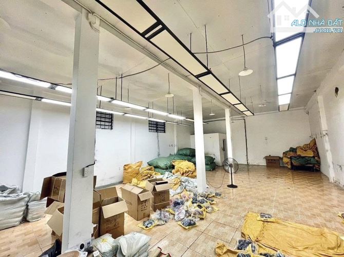HƯƠNG LỘ 2 - HẺM XE TẢI TRÁNH- NHÀ XƯỞNG 3 TẦNG, 176M2,  NGANG 8M, CHỈ 17 TỶ X - 3