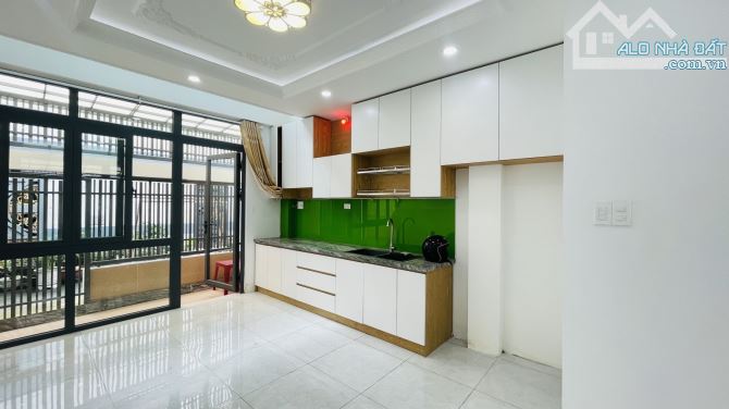 Bán nhà 50m2.5 tầng.về ở ngay, đường số 8.BHHB. Bình Tân. 4.8T - 3