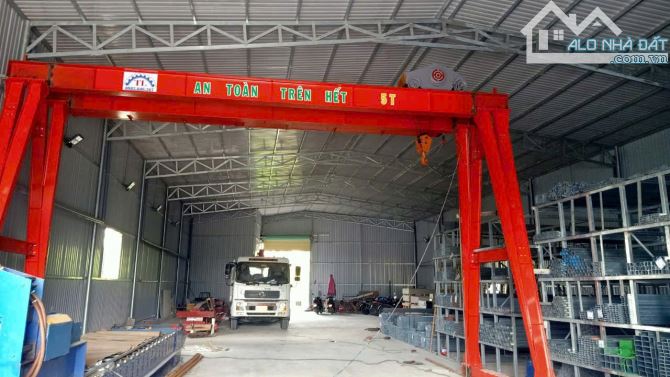 Bán Đất Có Sẵn Mặt Tiền Kinh Doanh, Có Nhà Kho,Cty Mặt Tiền Quốc Lộ 1A, Đối Diện BV. - 1