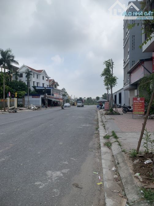BÁN ĐẤT NGỌC THỤY – KINH DOANH TỐT – Ô TÔ 45 CHỖ TRÁNH – HIẾM – 70M2 CHỈ 21,5 TỶ - 3