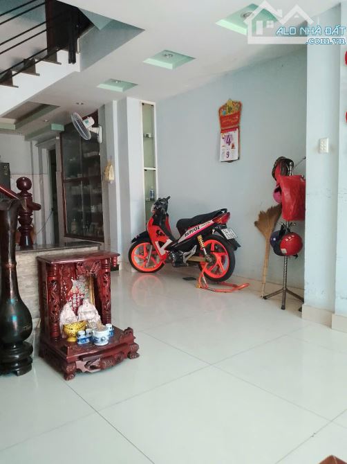 bán nhà 220/77 Hoàng Hoa Thám DT 4,5x13,4 NH 5,6m CN 54m2 5 lầu giá 10,8 tỷ TL - 3