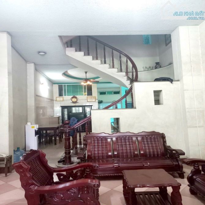 MẶT TIỀN LÝ THƯỜNG KIỆT - ĐỐI DIỆN BV THỐNG NHẤT - 141M2 5 TẦNG - GIÁ 43.X TỶ - 3