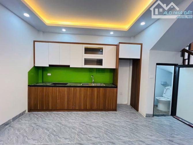 Bán nhà phố Định Công 40m2 giá 3 ti - 3