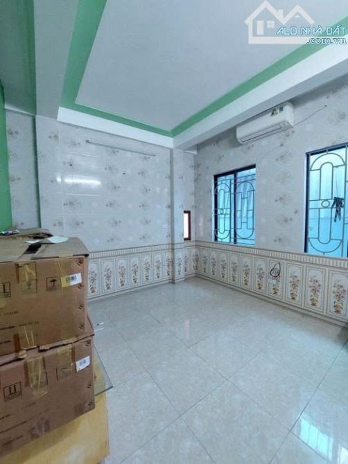BÁN NHÀ PHẦN LÔ 105 XUÂN LA, 4 TẦNG 45M, NGÕ Ô TÔ TRÁNH NHAU, VỈA HÈ RỘNG, 16.4 TỶ - 3