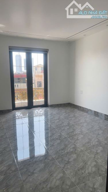 Bán nhà xây mới 4 tầng mặt đường Phủ Thượng Đoạn, Đông Hải 1, Hải An, Hải Phòng - 3