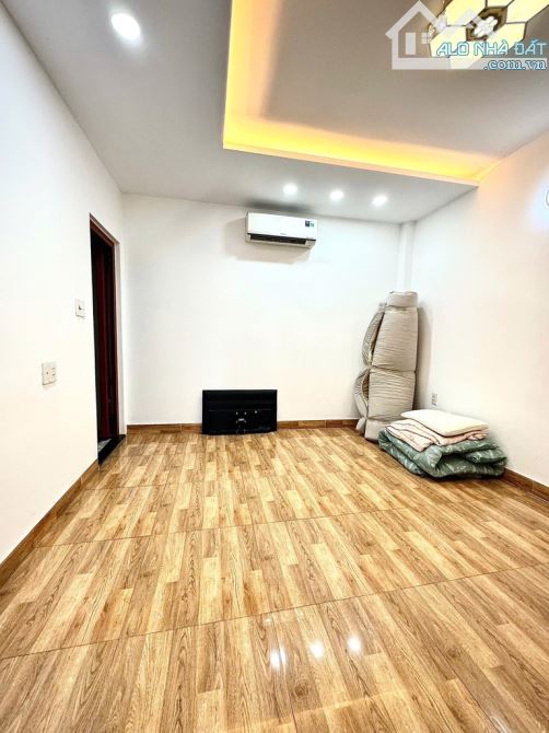 Khu vip cao tầng đồng bộ nơ trang long 43m2, 5 tầng- oto đậu trong nhà chỉ 9.2 tỷ bớt lộc - 3