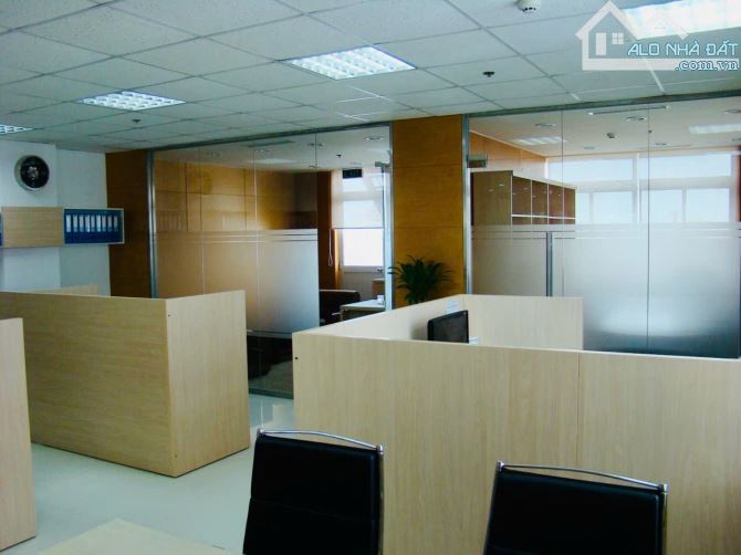 bán nhà mặt tiền đường Bàu Cát Q.Tân Bình DT 8x20m -5 tầng- HĐT 140tr giá 48 tỷ - 3