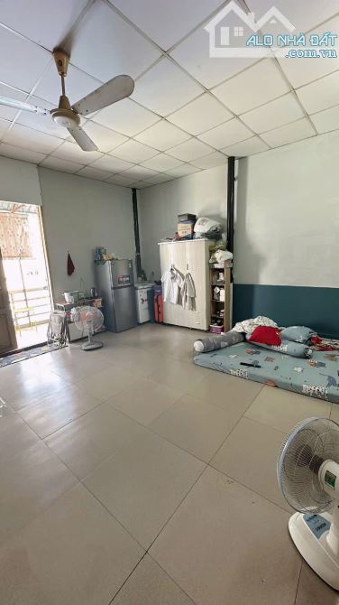 CHDV TRỊNH ĐÌNH THẢO – 85M² – 4 TẦNG – 10 PHÒNG KÍN - KD DÒNG TIỀN – GIÁ 9.5 TỶ TL - 3