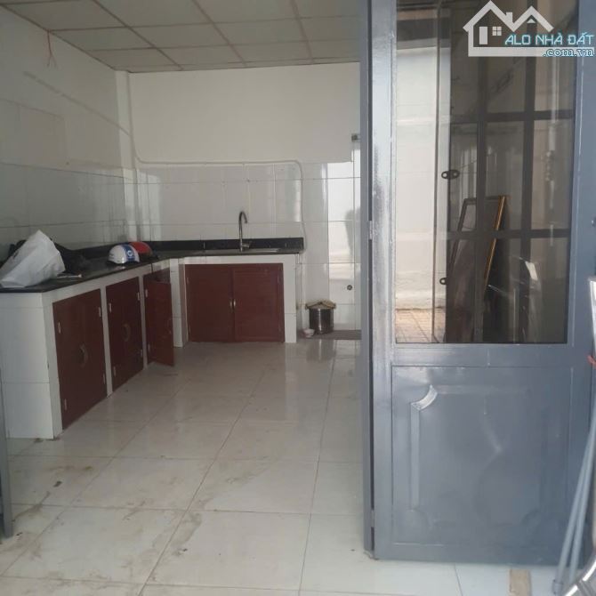 Bán Nhà 2 tầng mặt tiền đường HÀ HUY GIÁP phường THẠNH LỘC Q12,dt 300m²(6,8x30) giá 16 tỷ - 3